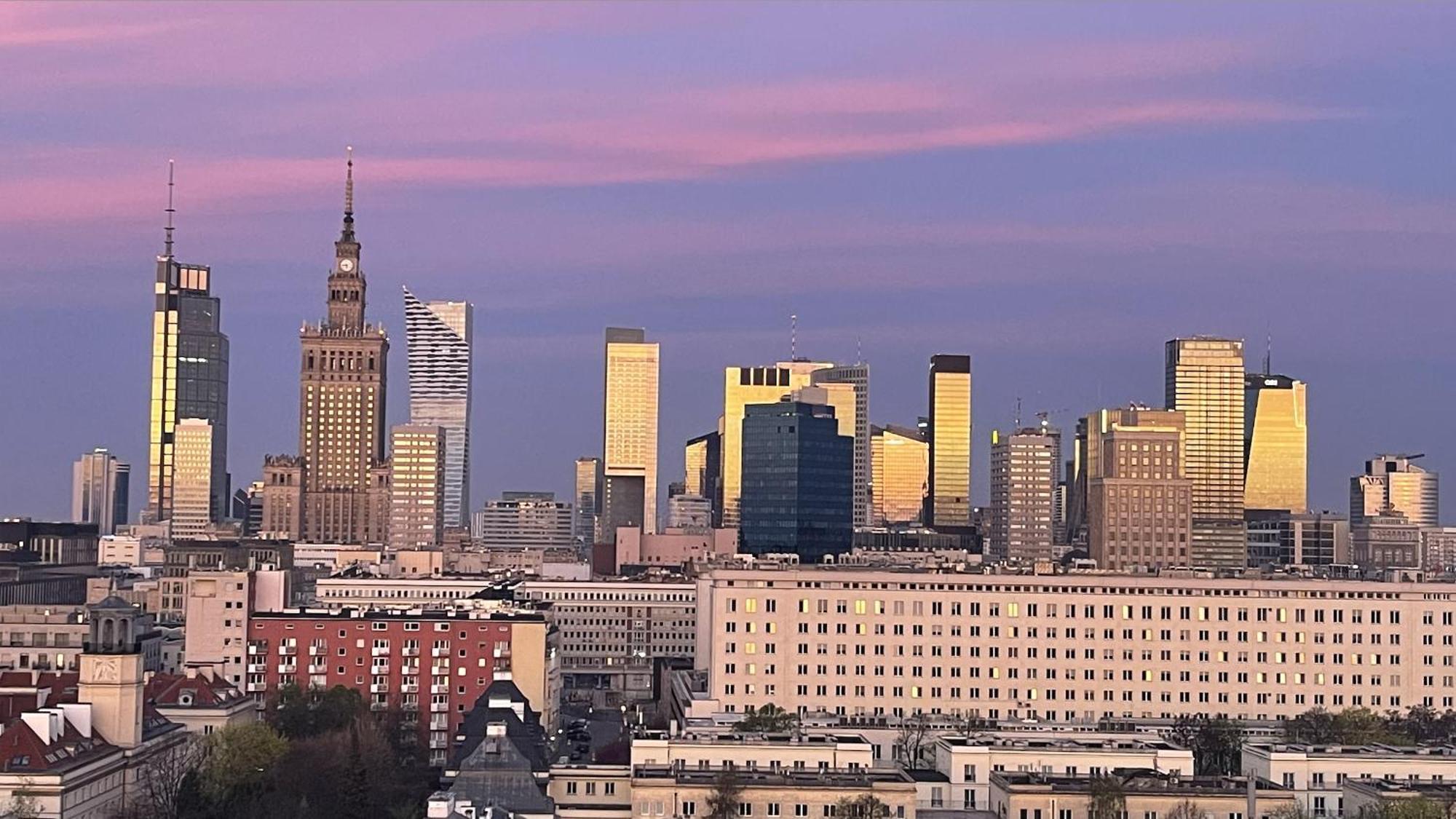 Atelier W Sercu Warszawy Z Panoramicznym Widokiem Apartment Warsaw Ngoại thất bức ảnh
